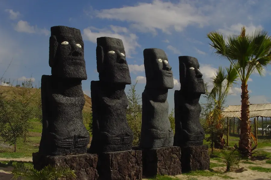 Réplicas de moais Isla de Pascua